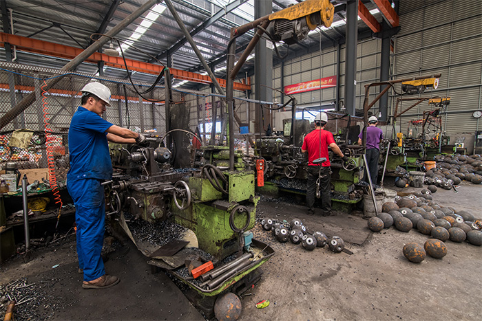 句容网架配件车间